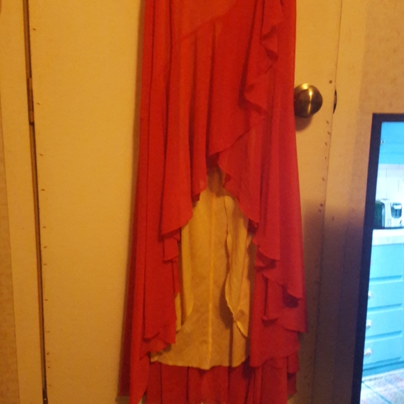 Too small - Picture 2 of 4